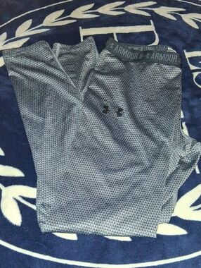 Under Armour Black and Gray Patterned Compression Leggings